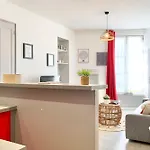 #g4 Petit Paris Quiet Fully-equipped Appartamento *