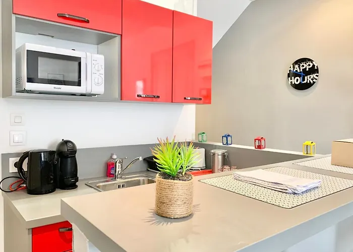 #g4 Petit Paris Quiet Fully-equipped Appartamento *